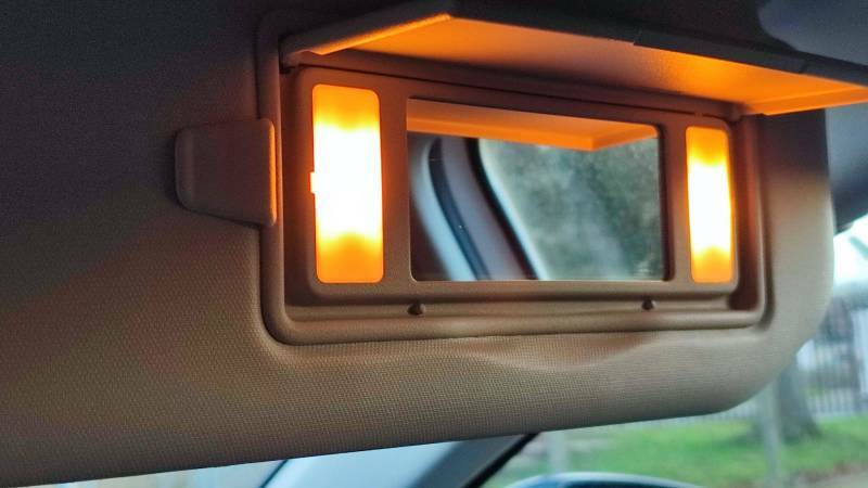 Citroen C5 Aircross 1.5 Bluehdi 130 Shine Red #33
