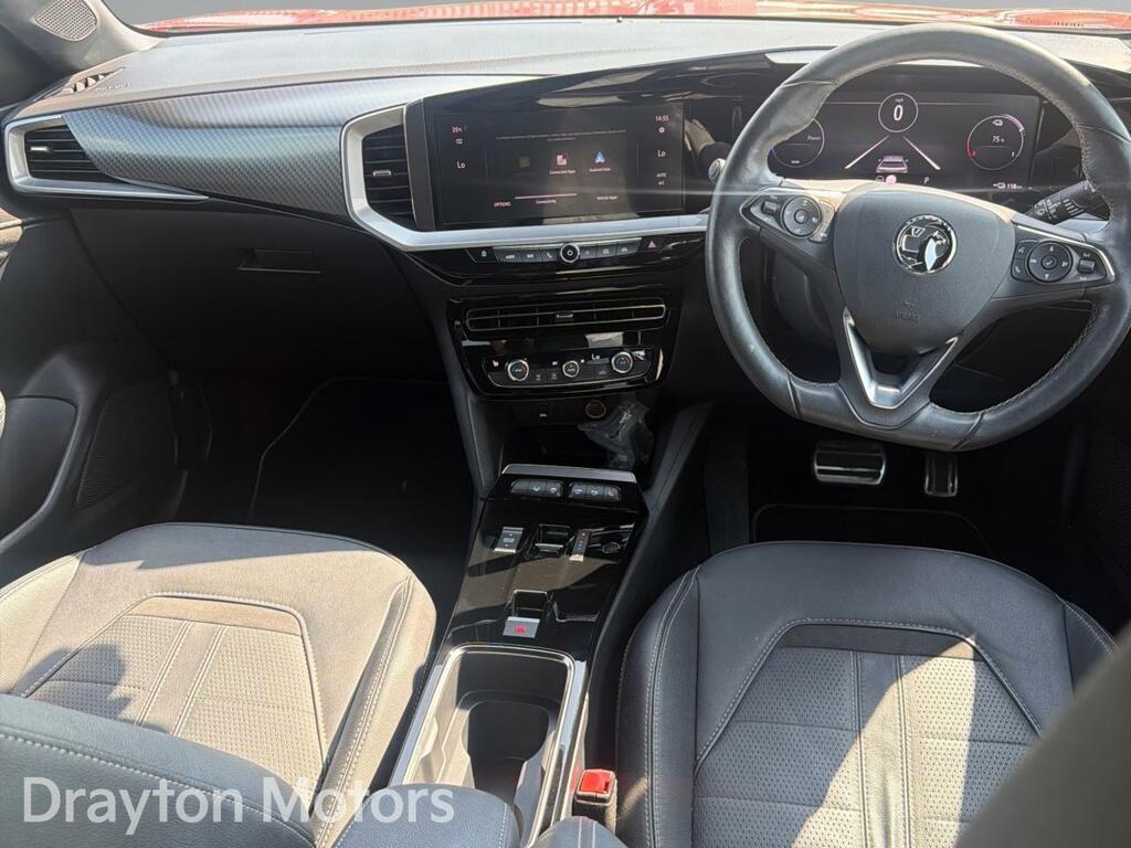 Vauxhall Mokka-e 50Kwh Ultimate Edition Suv 136 SD71BWP Red #2