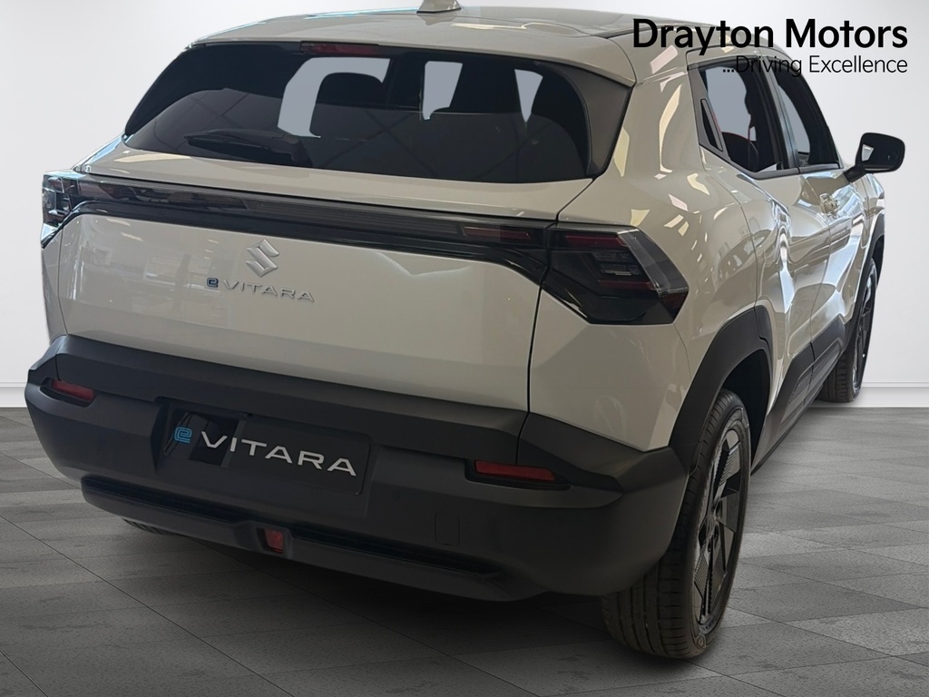 Suzuki Vitara Motion Allgrip-e 61Kwh Estate #5