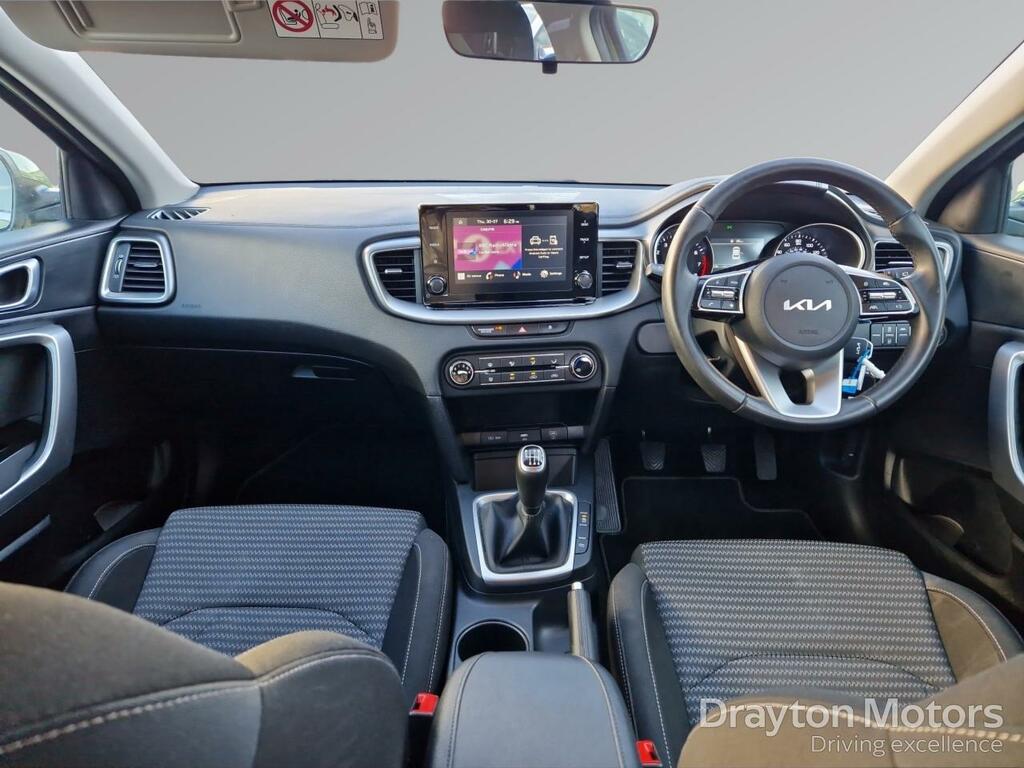Kia Xceed 1.5 T-gdi 2 Suv Euro 6 Ss 15 DC23XLZ Green #2