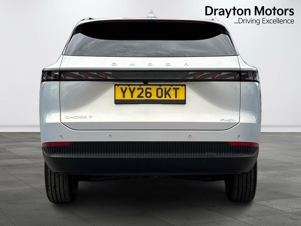 Omoda 7 1.5T Shs 18.4Kwh Noble Suv Plug-in Hybr Silver #6