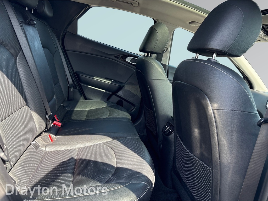 Kia Xceed 2021 1.6 Crdi Mhev 3 Suv Hybrid Grey #15