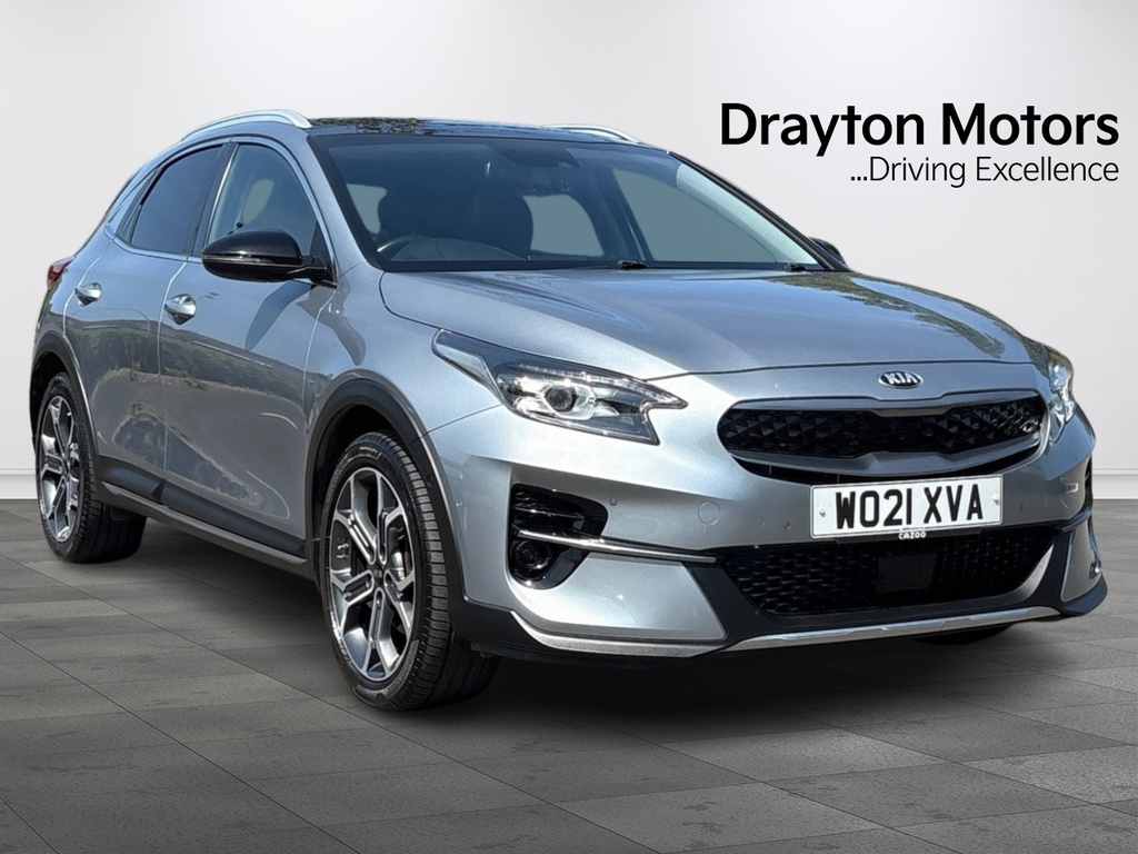 Kia Xceed 1.6 Gdi 8.9Kwh First Edition Suv Plug-i Silver