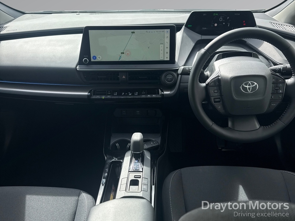Toyota Prius 2.0 13.6Kwh Design Hatchback Plug-in Hy GJ75RGO Silver #2