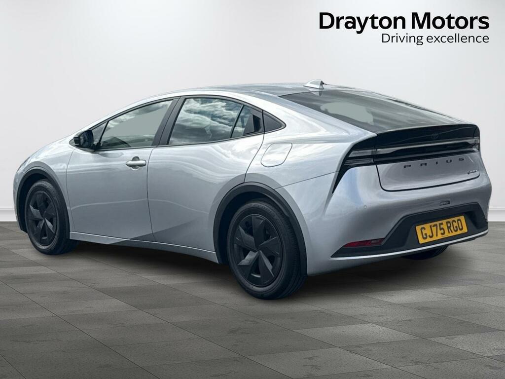 Toyota Prius 2.0 13.6Kwh Design Hatchback Plug-in Hy GJ75RGO Silver #6