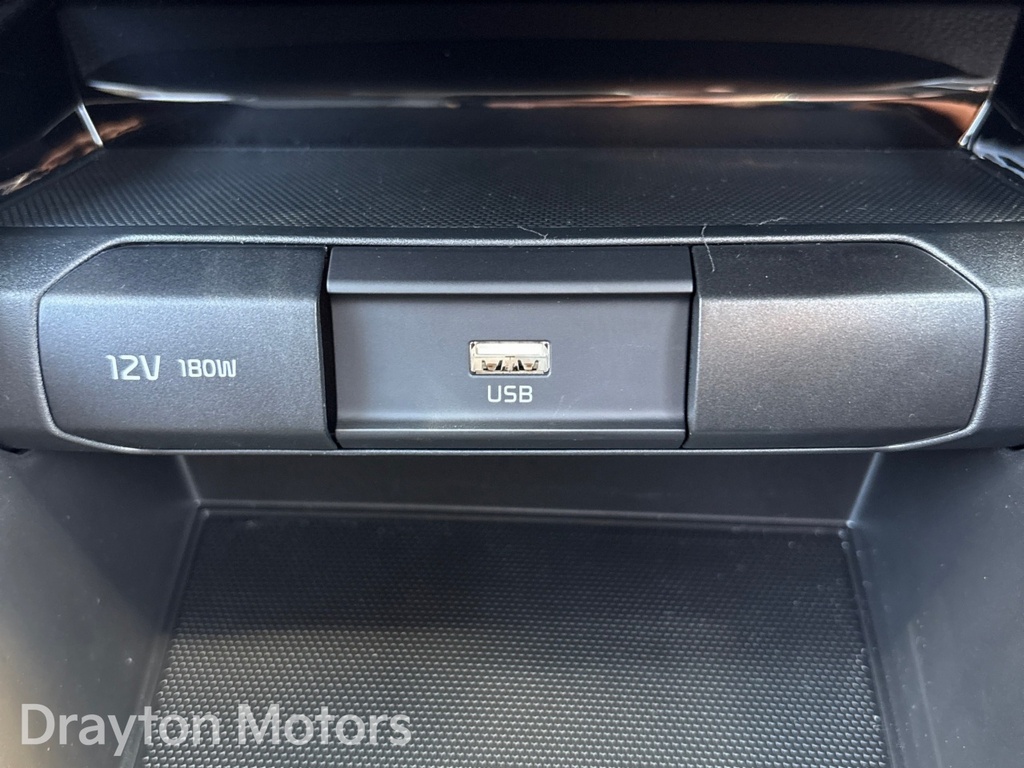Kia Stonic 1.0 T-gdi Mhev Gt-line Dct Euro 6 Ss Grey #38