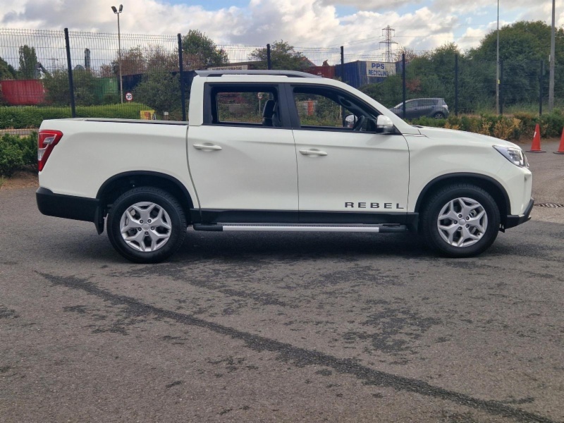 SsangYong Musso 2.2D Rebel Pickup Double Cab 4Wd E White #6