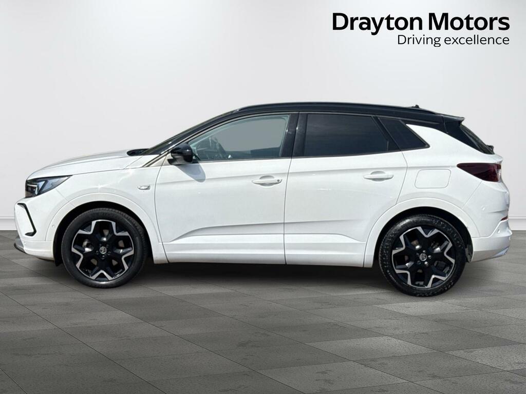 Vauxhall Grandland 1.6 14.2Kwh Ultimate Suv Plug-in Hybrid DN24OGK White #5