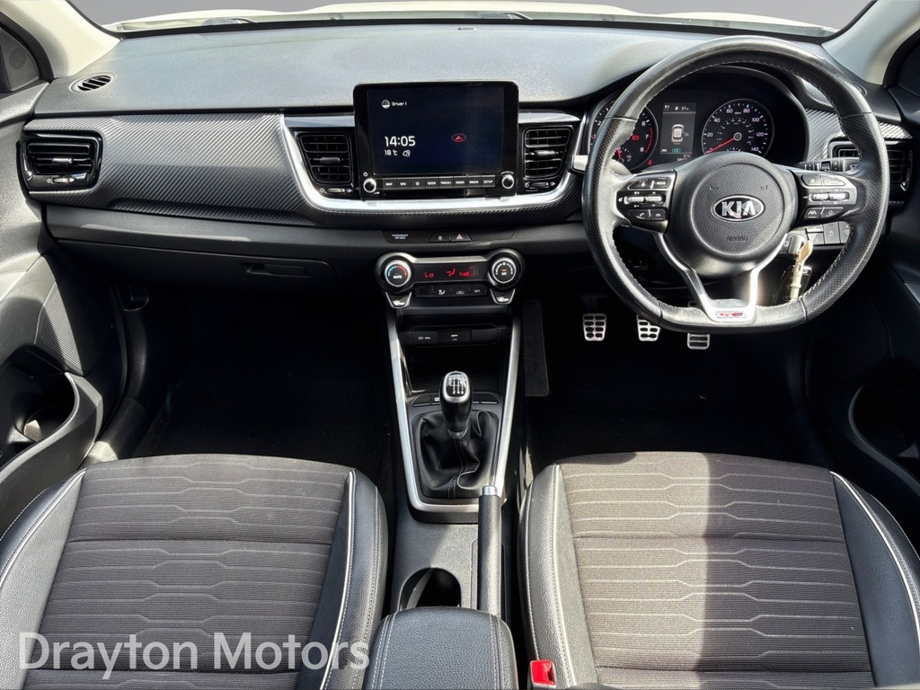 Kia Stonic 1.0 T-gdi Mhev Gt-line Suv Hybrid Manua White #2