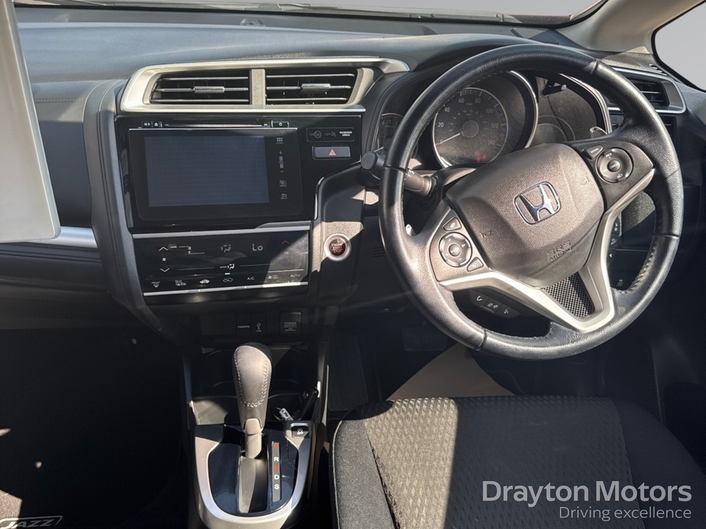 Honda Jazz 1.3 I-vtec Ex Navi Hatchback Cvt Euro 6 Silver #2