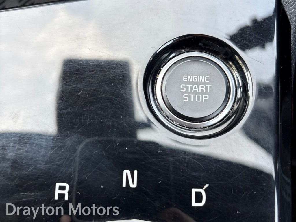 Kia Sportage Sportage 1.6T Gdi Hev Gt-line S Awd Black #26