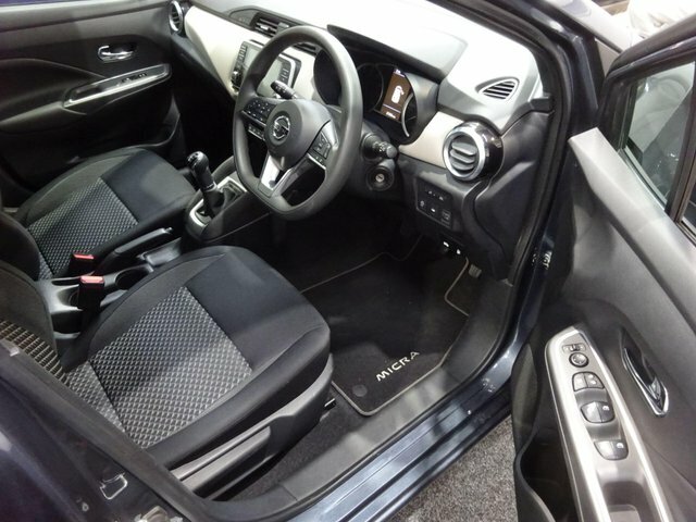 Nissan Micra N-sport Black #13