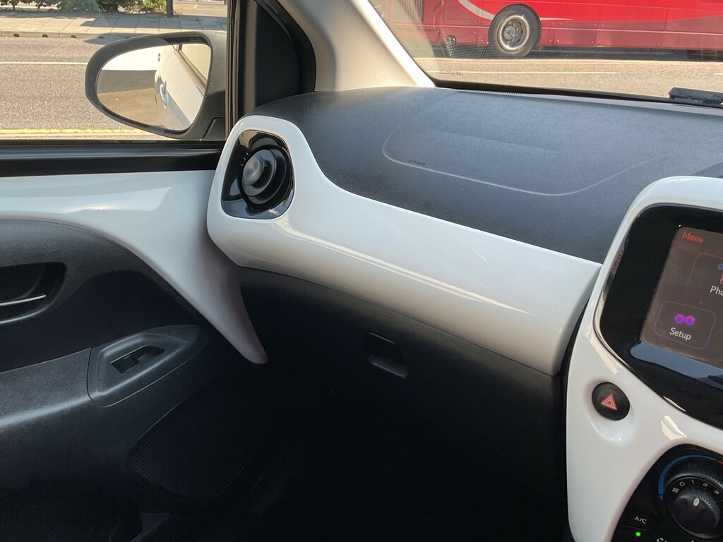 Toyota Aygo  White #17