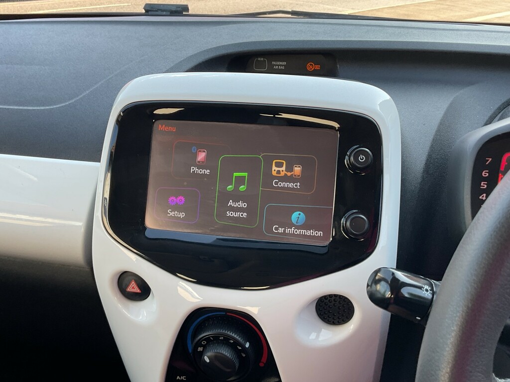 Toyota Aygo  White #9