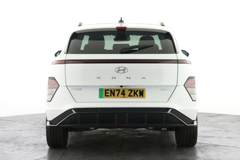 Hyundai Kona 160Kw N Line 65Kwh EN74ZKW White