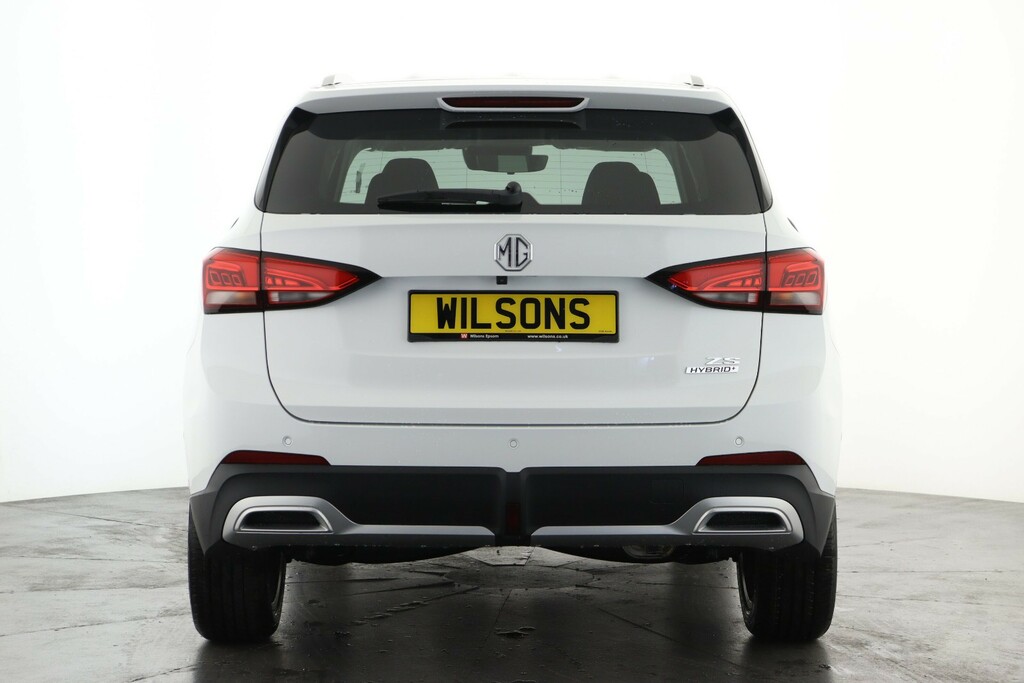 MG ZS 1.5 Hybrid Trophy LA75HVJ White #2