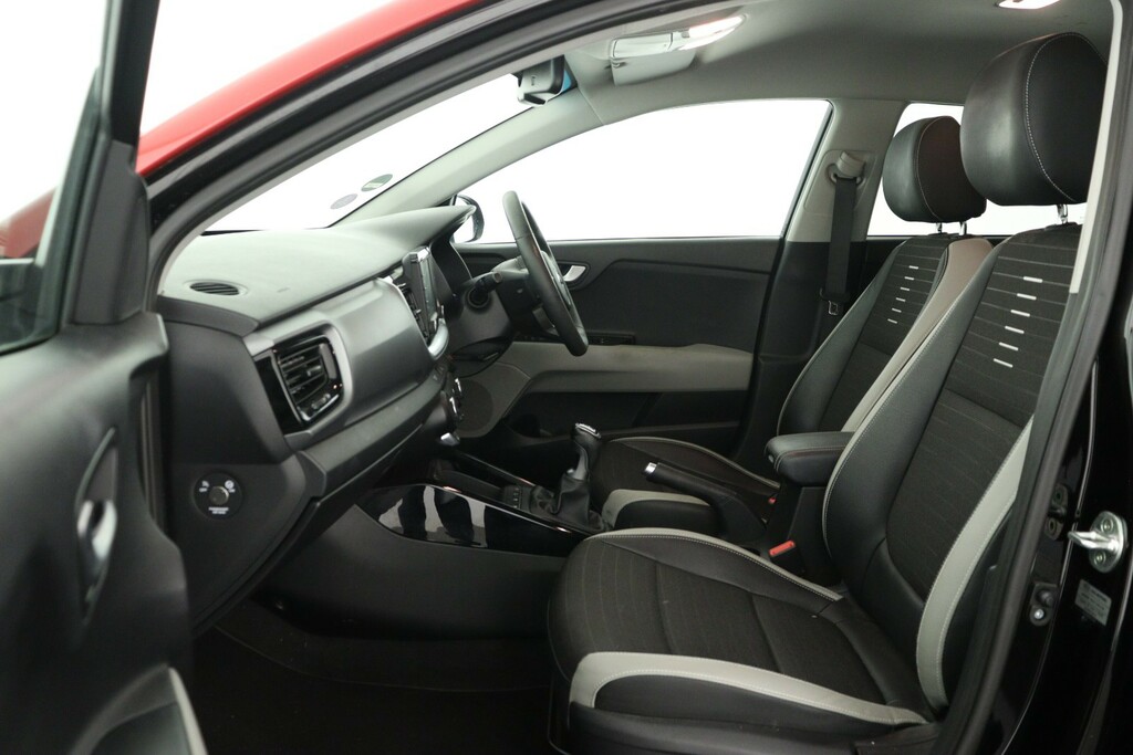 Kia Stonic Suv 1.0 T-gdi 2 Euro 6 Ss 201818 White #11