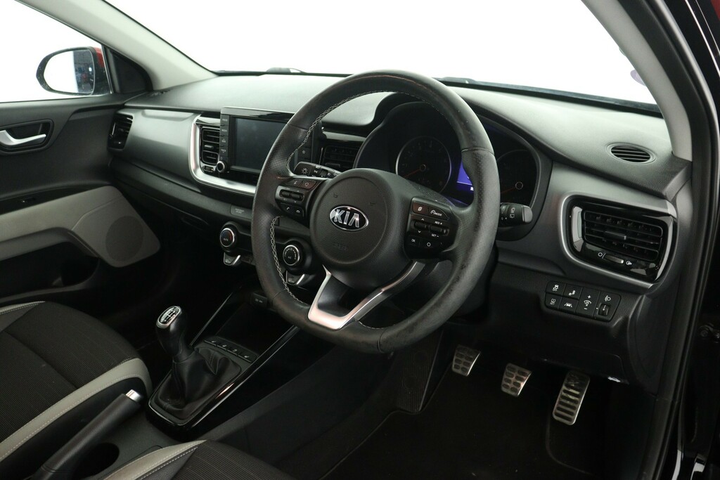 Kia Stonic Suv 1.0 T-gdi 2 Euro 6 Ss 201818 White #13