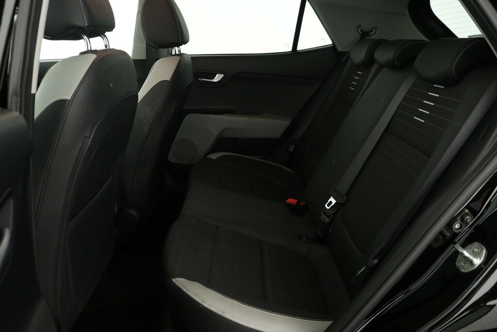 Kia Stonic Suv 1.0 T-gdi 2 Euro 6 Ss 201818 White #12