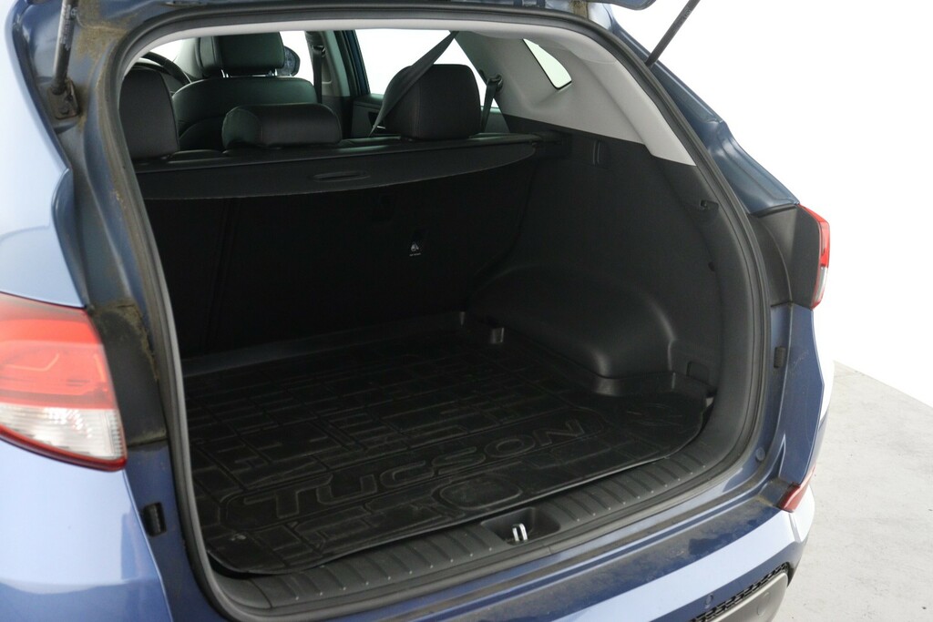 Hyundai Tucson 1.7 Crdi Se Nav Blue Drive 114 Bhp Blue #9