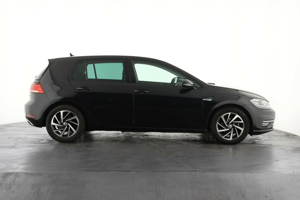 Volkswagen Golf 1.5 Tsi Evo Match Edition Black #4