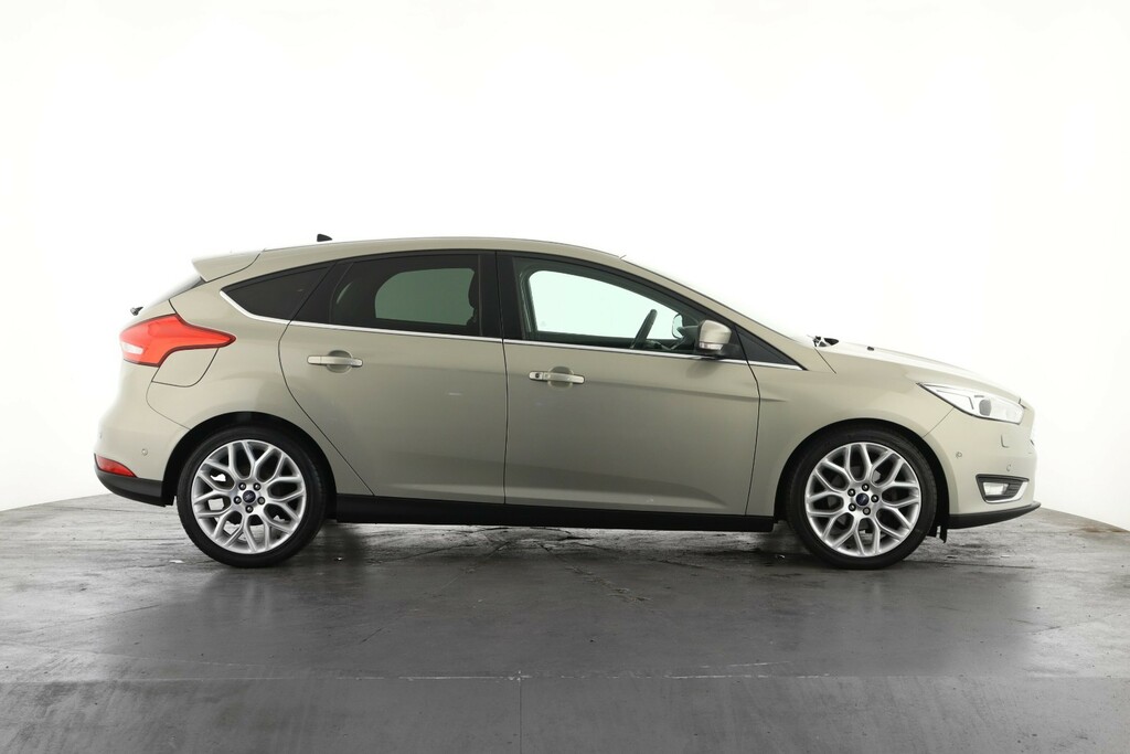 Ford Focus 1.0 Ecoboost 125 Titanium X Silver #4