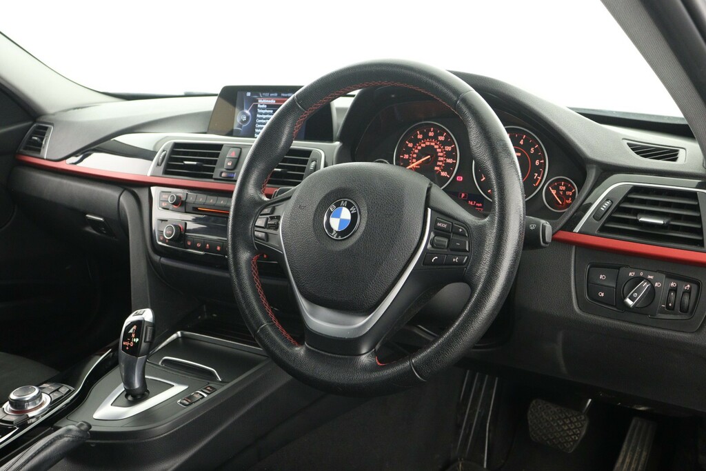 BMW 3 Series 2017 2.0 320D Ed Plus Touring Euro Black #17