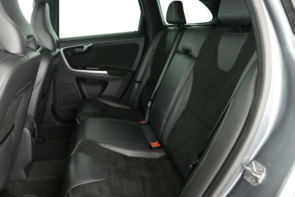 Volvo XC60 Xc60 D5 220 R Design Lux Nav Awd Geartronic Grey #13