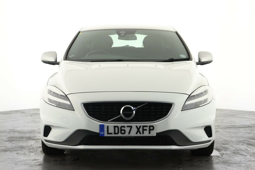 Volvo V40 T3 152 R Design Nav Plus LD67XFP Black #5