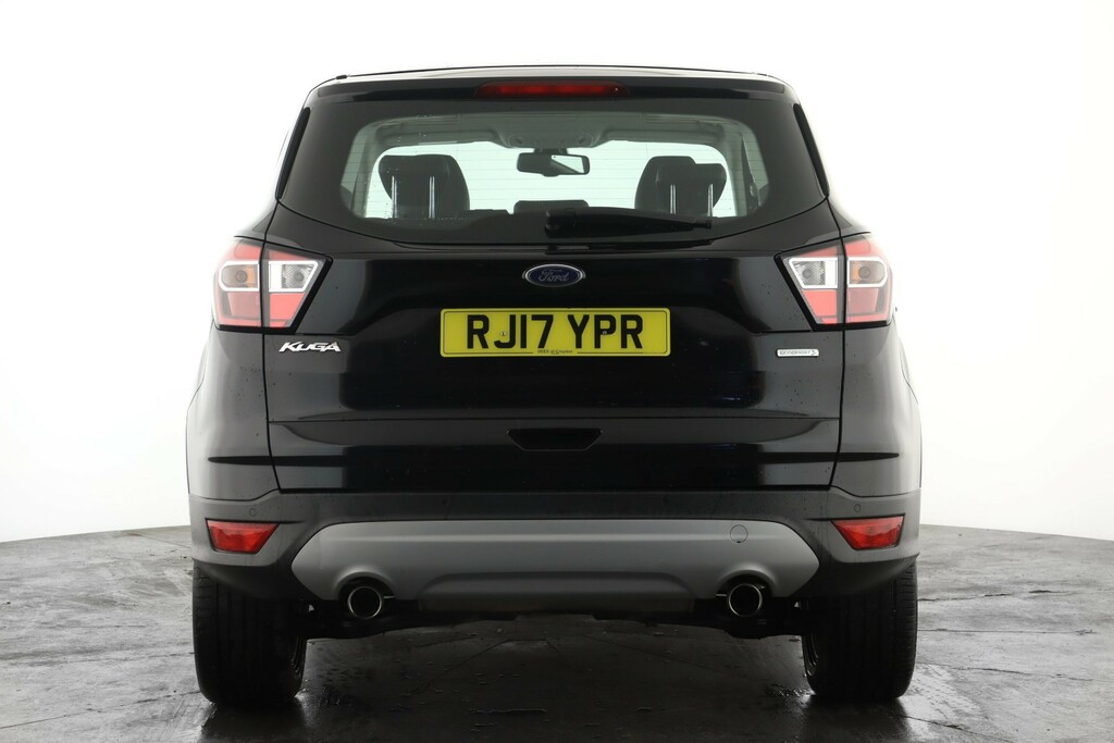 Ford Kuga 1.5 Ecoboost St-line X 2Wd Black #2