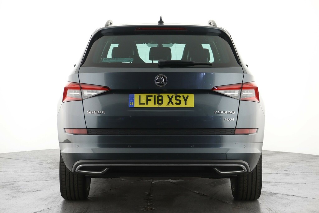 Skoda Kodiaq 2.0 Tsi Sport Line 4X4 Dsg 7 Seat Grey #2