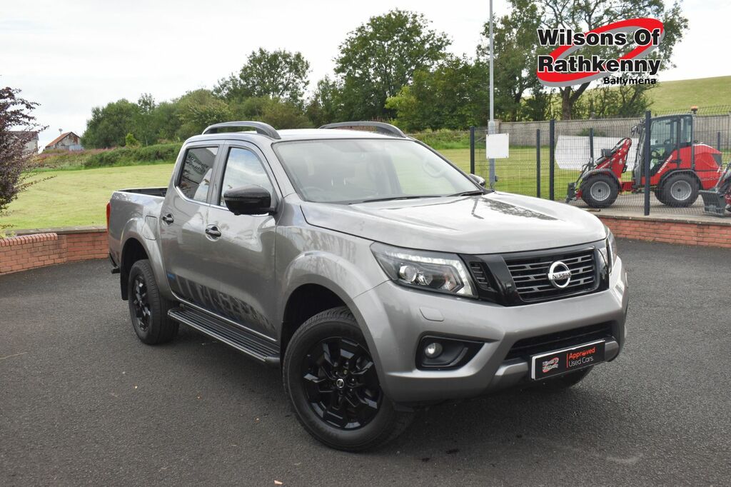 Nissan Navara Pickup BT21ZBC Grey