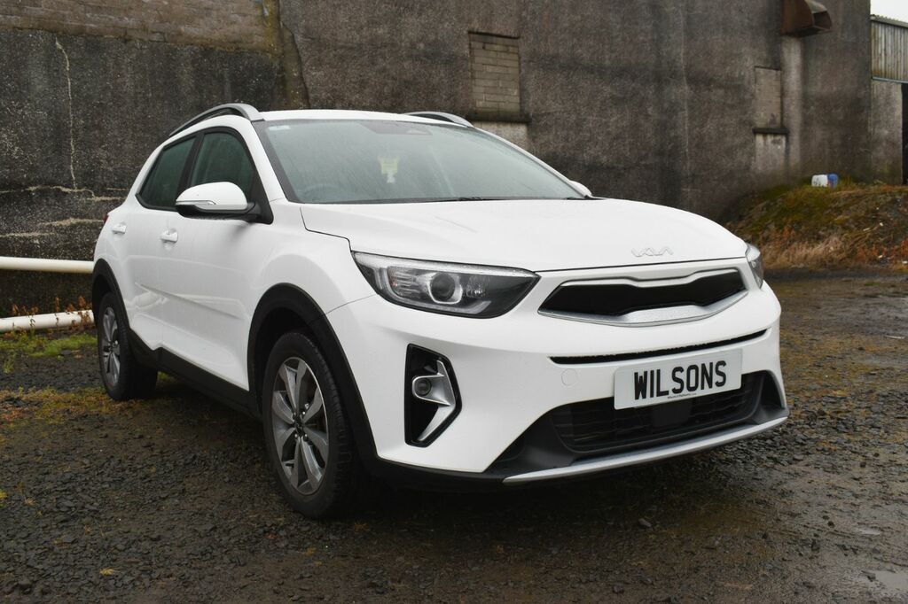Kia Stonic Suv White