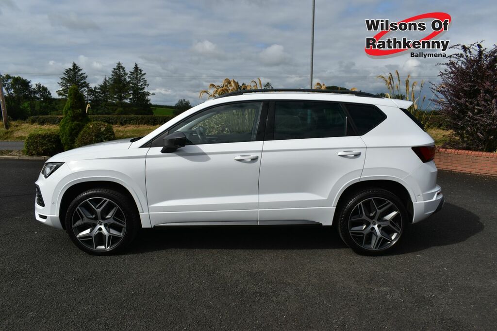 Seat Ateca Suv White #4