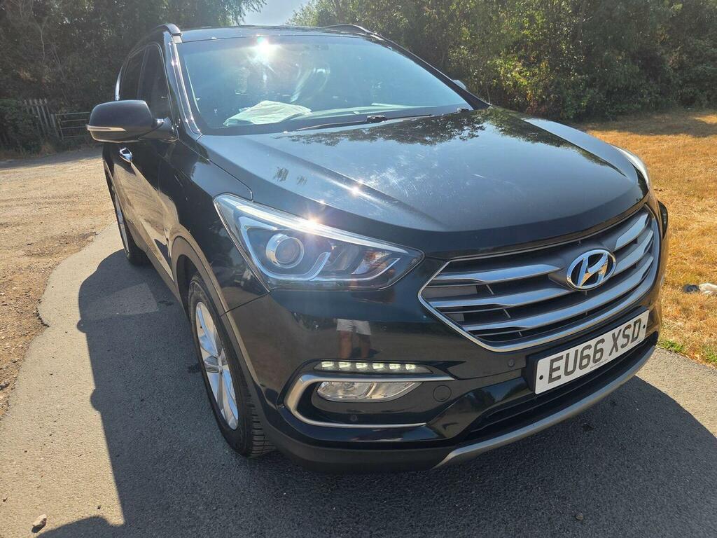 Hyundai Santa Fe 2.2 Crdi Blue Drive Premium 4Wd Euro 6 S S Black #2