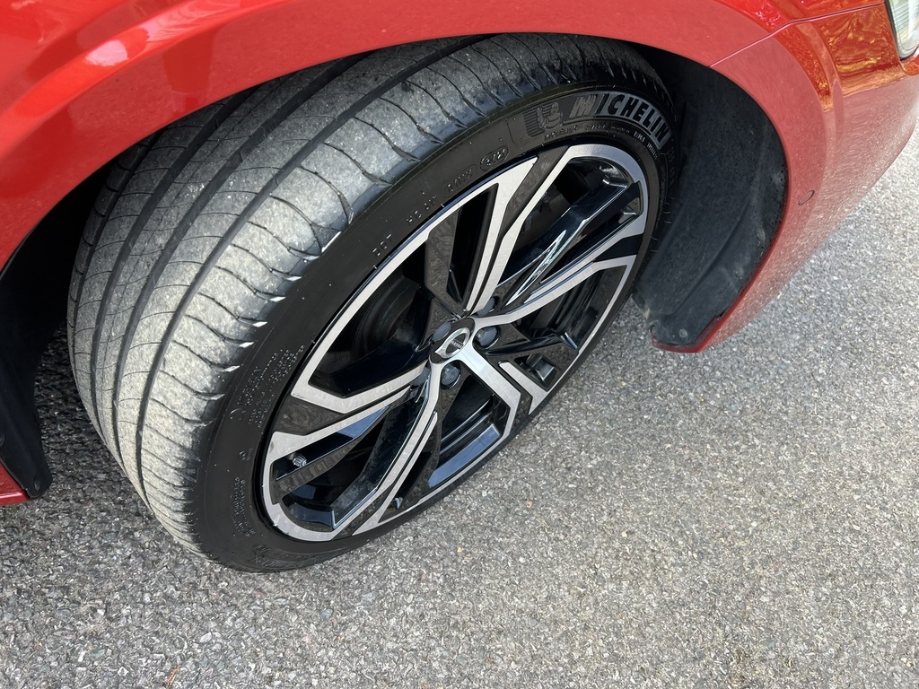 Volvo S60 S60 R-design T8 Recharge Awd A White #23