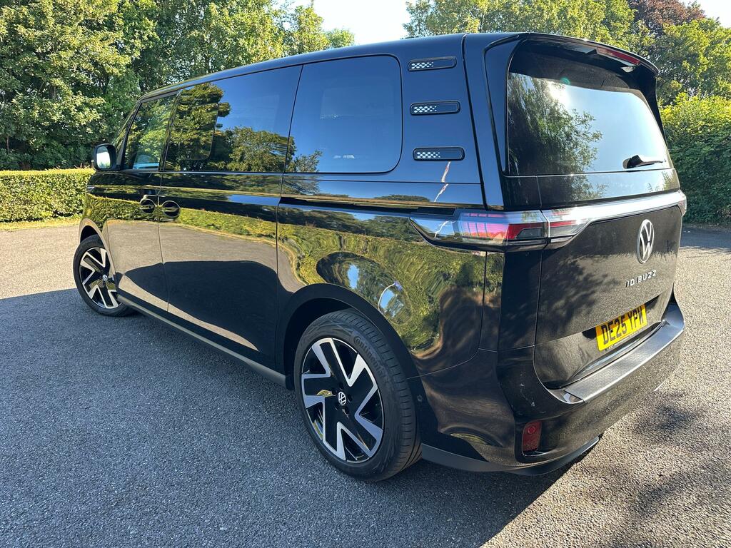 Volkswagen ID.Buzz 210Kw Life Pro 86Kwh Lwb 7 Seat Silver #20