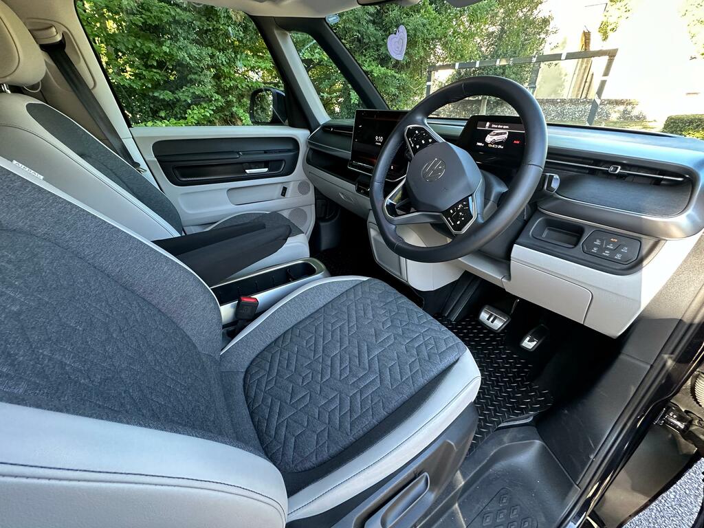 Volkswagen ID.Buzz 210Kw Life Pro 86Kwh Lwb 7 Seat Silver #25