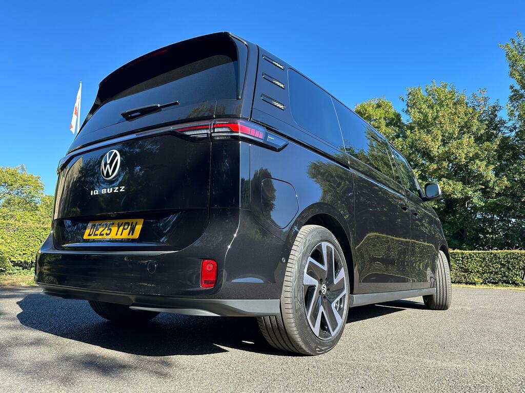 Volkswagen ID.Buzz 210Kw Life Pro 86Kwh Lwb 7 Seat Silver #10