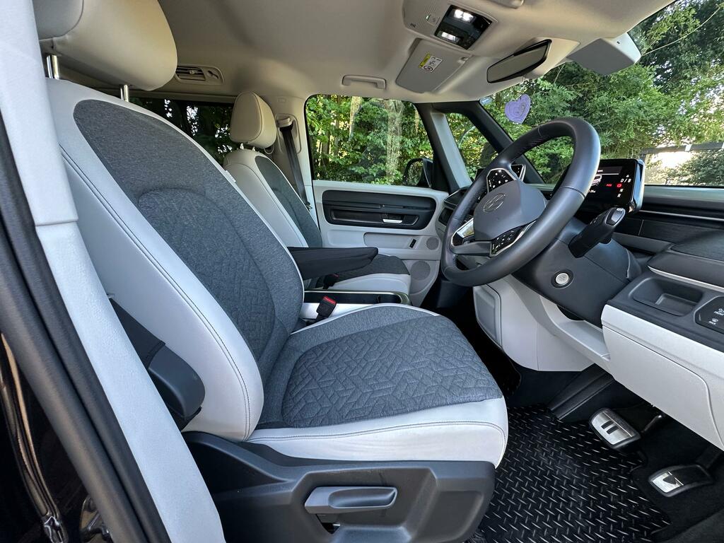 Volkswagen ID.Buzz 210Kw Life Pro 86Kwh Lwb 7 Seat Silver #23