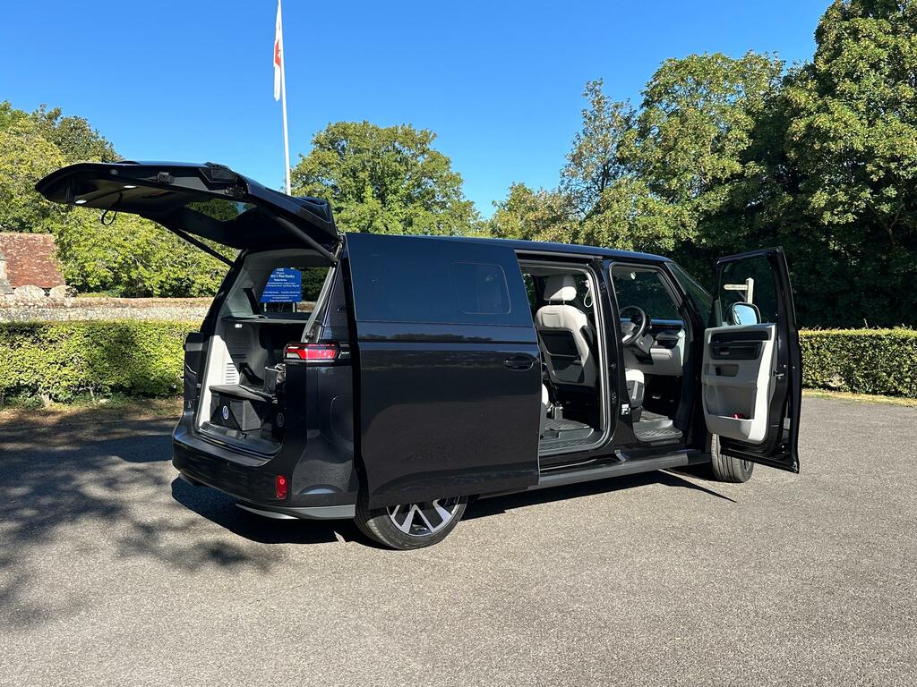 Volkswagen ID.Buzz 210Kw Life Pro 86Kwh Lwb 7 Seat Silver #14