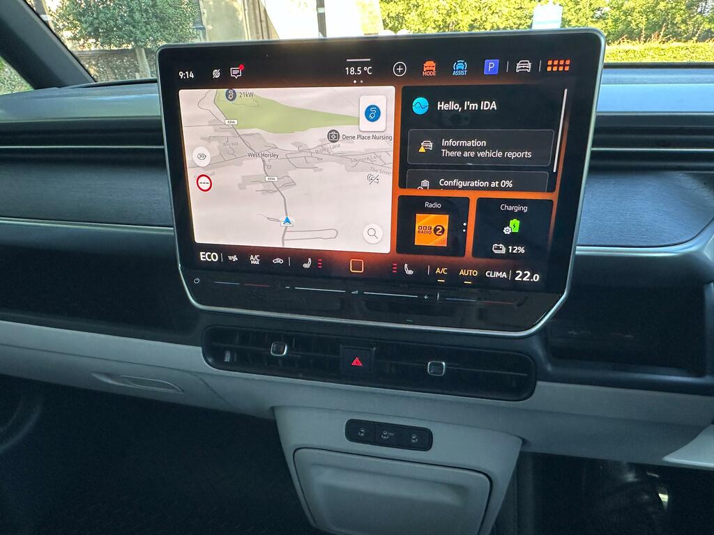 Volkswagen ID.Buzz 210Kw Life Pro 86Kwh Lwb 7 Seat Silver #35