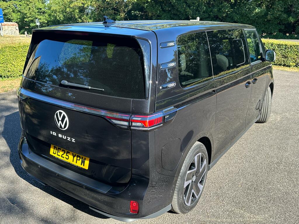 Volkswagen ID.Buzz 210Kw Life Pro 86Kwh Lwb 7 Seat Silver #22