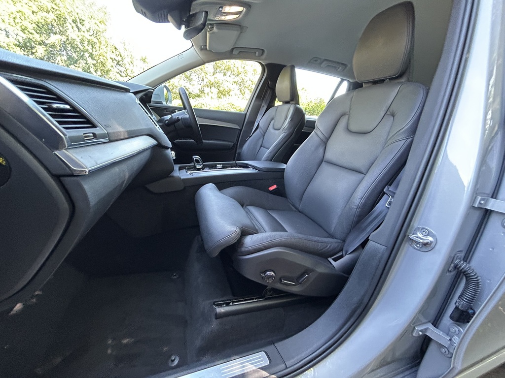 Volvo XC90 Ultimate, B5 Awd Mild Hybrid, Dark, Poles Grey #33