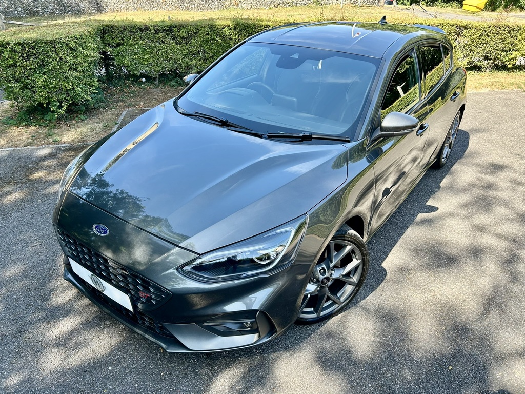 Ford Focus 2.3T Ecoboost St Hatchback Euro #5