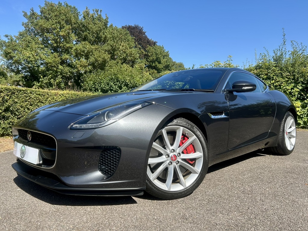 Jaguar F-Type 3.0 V6 R-dynamic Coupe Euro 6 S 