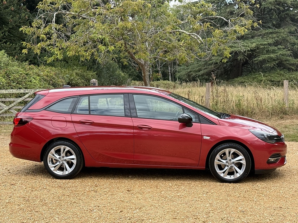 Vauxhall Astra Turbo Sri Nav Red #2