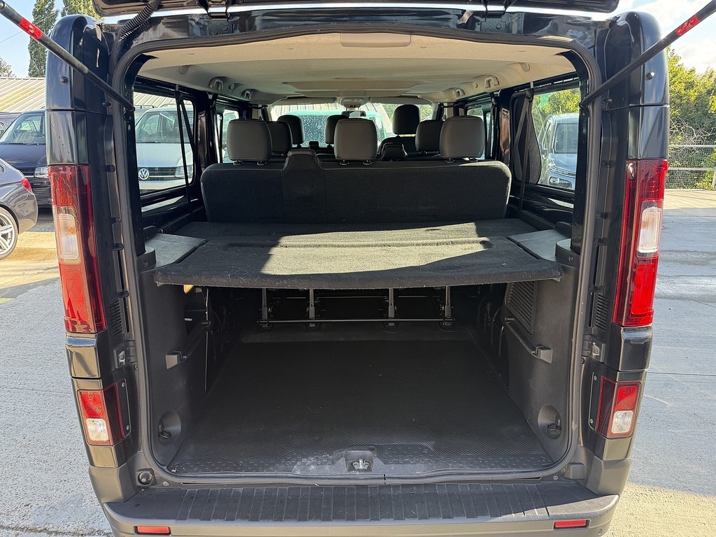 Renault Trafic 1.6 Sl27 Business Plus Energy Dci 125 Bhp White #9