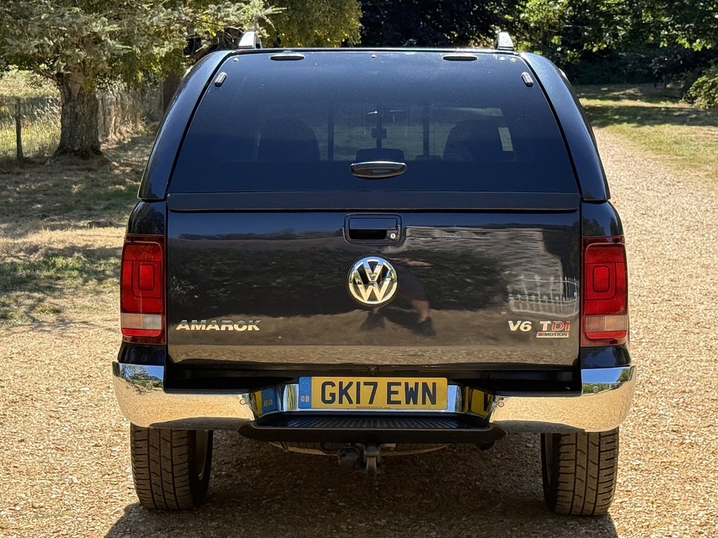 Volkswagen Amarok 3.0 Tdi V6 Bluemotion Tech Highline Pickup Double Black #8
