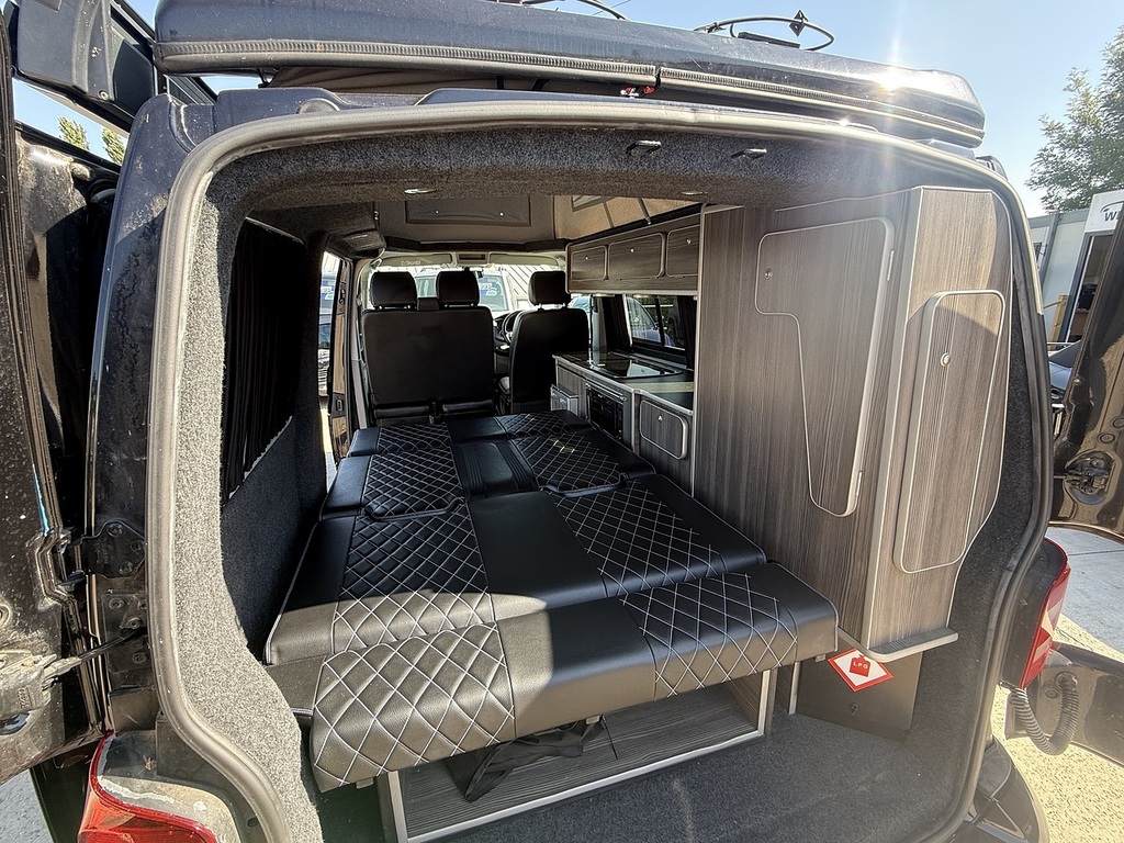 Volkswagen Transporter 2.0 Tdi 150Ps Lwb Topaz Dsg Blue #9